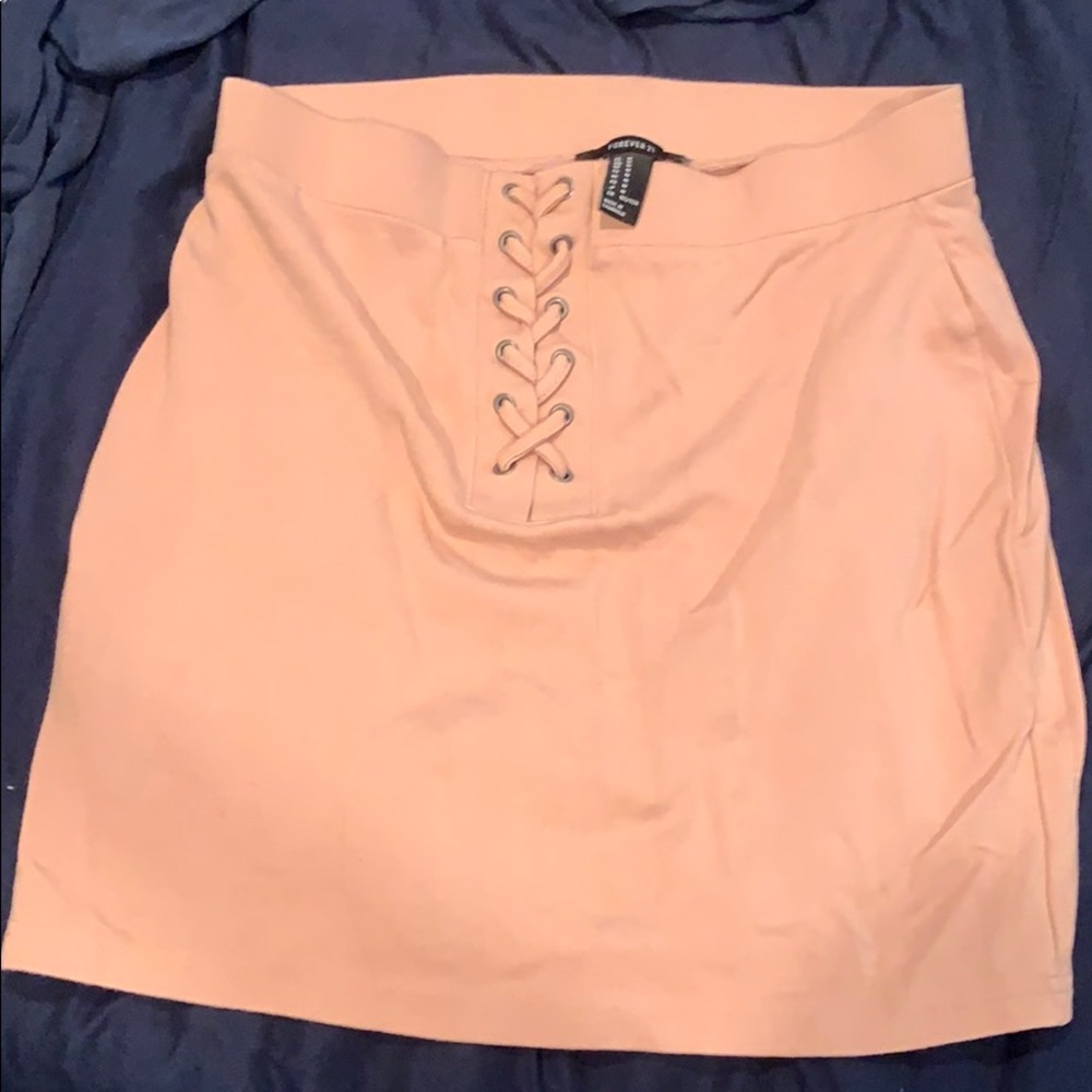 Forever 21 | lace front skirt